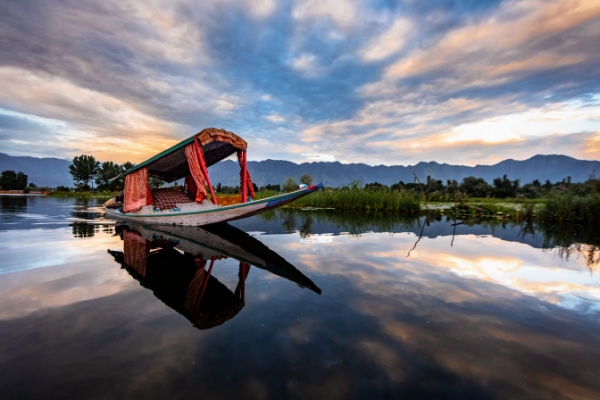 A Serene 5-Day Journey through Srinagar and Beyond